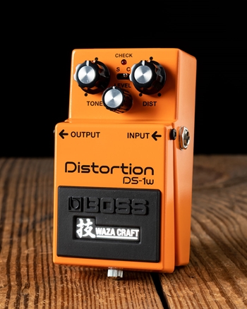 BOSS DS-1W Waza Distortion Pedal