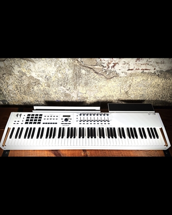 Arturia KeyLab 88 mkII - 88-Key MIDI Keyboard Controller *USED*