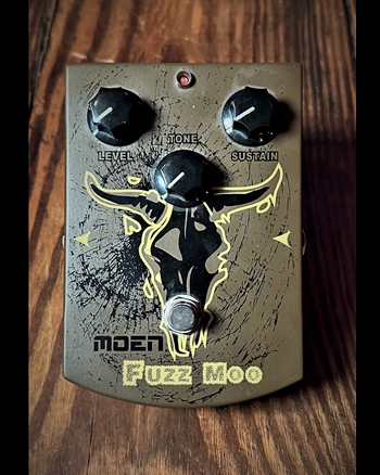 Moen MO-FM Fuzz Moo Distortion/Fuzz Pedal *USED*