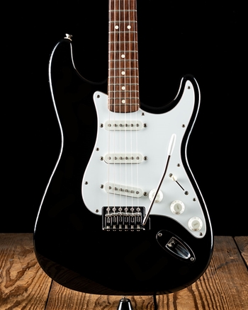 Fender Squier Series Standard Stratocaster - Black *USED*