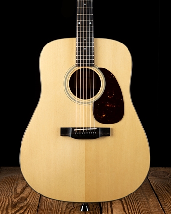 Eastman E1D Dreadnought - Natural *USED*
