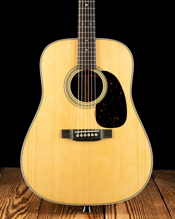 Martin D-28 Satin - Natural