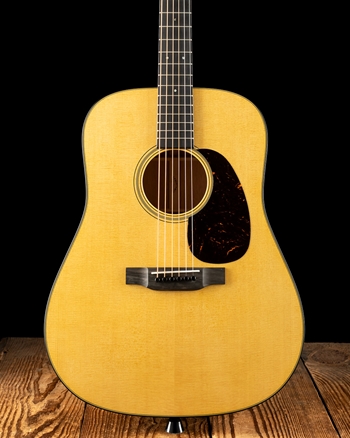 Martin D-18 Satin - Natural