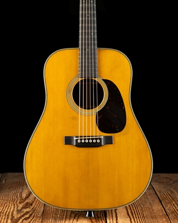 Martin D-28 Authentic 1937 VTS Aged - Natural