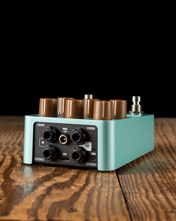 Universal Audio Del-Verb Ambience Companion Delay & Reverb Pedal