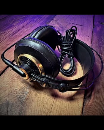 AKG K240 Professional Studio Headphones *USED*