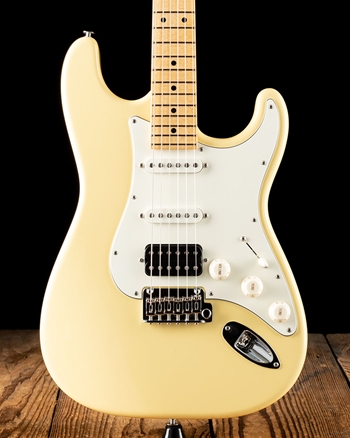 Suhr Classic S Antique HSS - Vintage Yellow