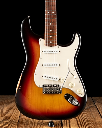 Fender American Vintage '62 Reissue Stra - 3-Color Sunburst *USED*