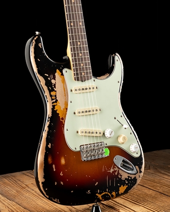 ギター Fender Stratocaster mike mccready Amazon.com: Fender Mike McCready Stratocaster Electric