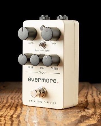 Universal Audio Evermore Studio Reverb Pedal