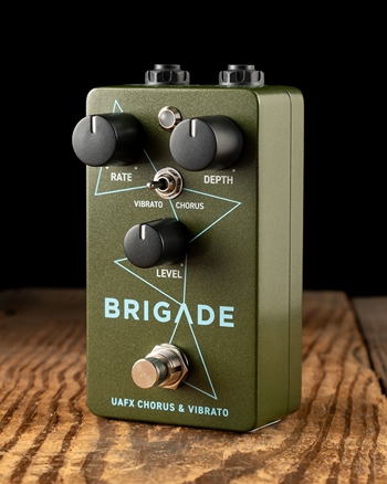 Universal Audio Brigade Chorus & Vibrato Pedal