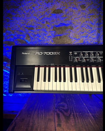 Roland RD-700GX 88-Key Digital Stage Piano *USED*