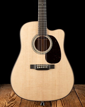 Martin Custom Shop D-14 Fret Dreadnought Sitka Spruce/Flamed Koa - Natural