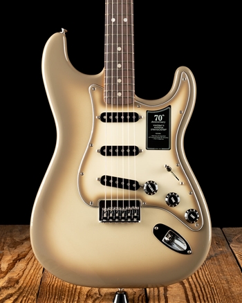 Fender 70th Anniversary Vintera II Stratocaster - Antigua