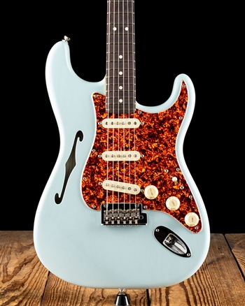 Fender American Professional II Stratocaster Thinline - Transparent Daphne Blue