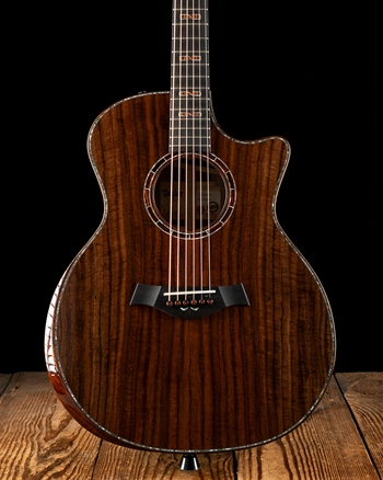 Taylor C24ce Custom Grand Auditorium Figured Claro Walnut - Natural