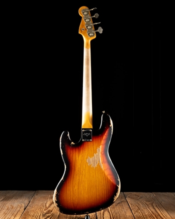 Fender 1961 Heavy Relic Jazz Bass - 3-Color Sunburst