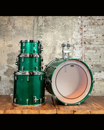 Yamaha Absolute Hybrid Maple 4-Piece Drum Set - Jade Green Sparkle