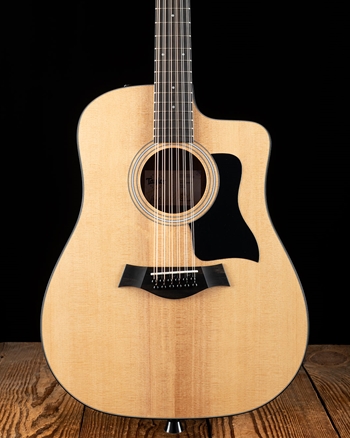 Taylor 150ce - Natural