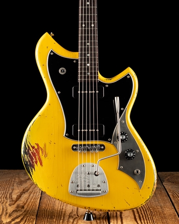 NOVO Nucleus Serus J - Vandalism Yellow Over '64 3-Tone Burst