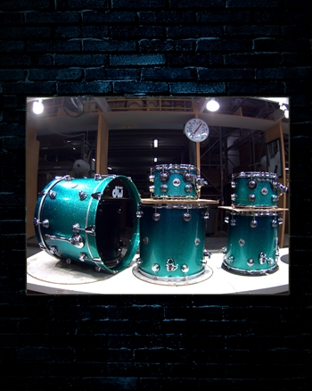 Drum Workshop Collectors Series 5-Piece Maple Mahogany Drum Set - Mermaid Glass