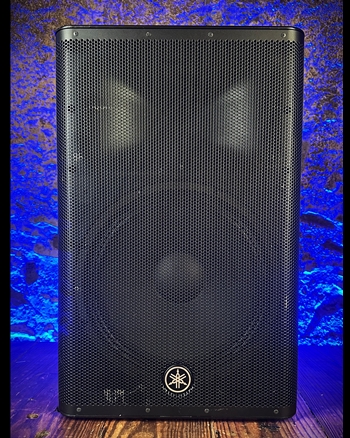 Yamaha DXR15 mkII - 1100 Watt 1x15" Powered Loudspeaker *USED*