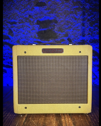Fender '57 Custom Champ 5 Watt 1x8" Guitar Combo *USED*