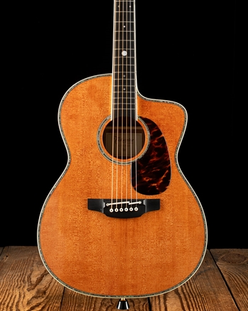 Takamine LTD 2022 60th Anniversary - Natural *USED*