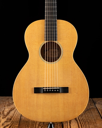Larrivee Curly Maple Parlor - Natural *USED*