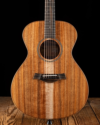 Taylor JCSM-6 Jacob Collier Signature - Natural *USED*