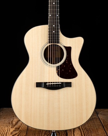 Eastman AC222CE-OV - Natural *USED*