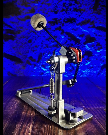 Pearl P-930 Demonator Single Bass Drum Pedal *USED*