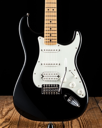 Fender Standard Stratocaster HSS - Black *USED*