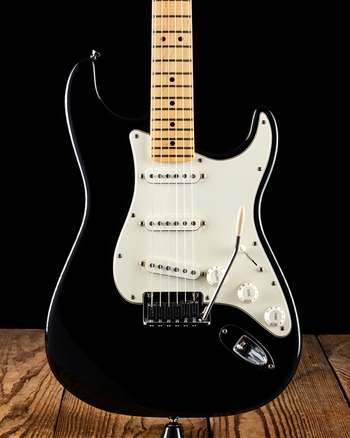 Fender American Standard Stratocaster - Black *USED*