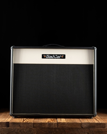 Bad Cat Era 30 - 30 Watt 2x12" Gutar Cabinet - Cream