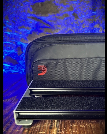 D'Addario XPND 1 Expanding Single Row Pedalboard *USED*