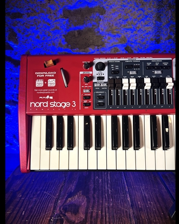 Nord Stage 3 Semi-Weighted 73-Key Stage Keyboard *USED*