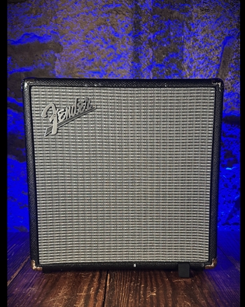 Fender Rumble 25 - 25 Watt 1x8" Bass Combo *USED*