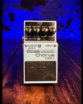 BOSS CEB-3 Bass Chorus Pedal *USED*