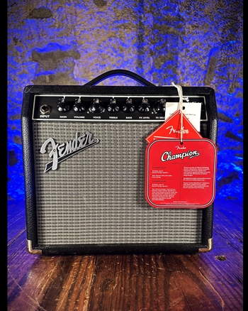 Fender Champion 20 - 20 Watt 1x8" Guitar Combo *USED*