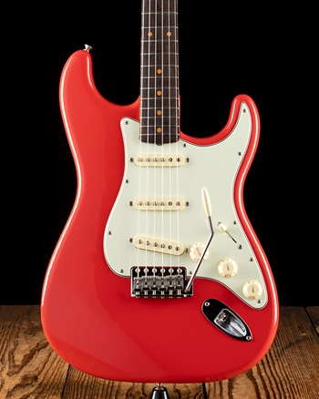 Fender American Vintage II '61 Stratocaster - Fiesta Red *USED*