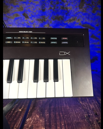 Yamaha Reface DX 37-Key Mobile Mini Keyboard *USED*