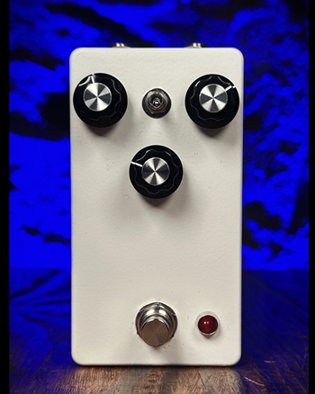 Sound Of Justice Ruckus "Rat Clone" Distortion Pedal *USED*