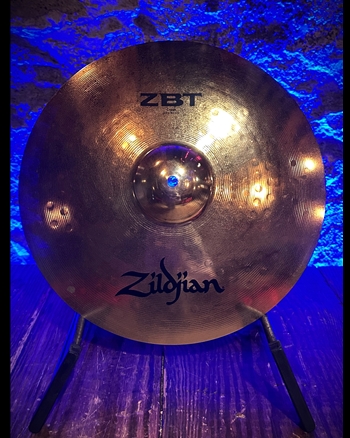 Zildjian 16" ZBT Crash *USED*
