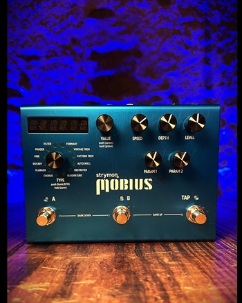 Strymon Mobius Multidimensional Modulation Pedal *USED*