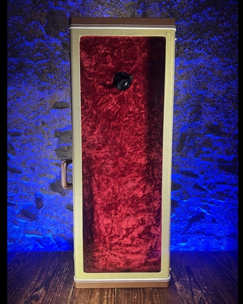 Fender Wall-Mount Guitar Display Case - Tweed *USED*