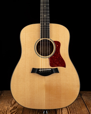 Taylor 510e Dreadnought - Natural *USED*