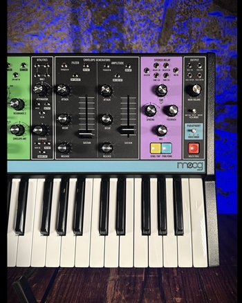 Moog Matriarch Semi-Modular Analog Synthesizer *USED*