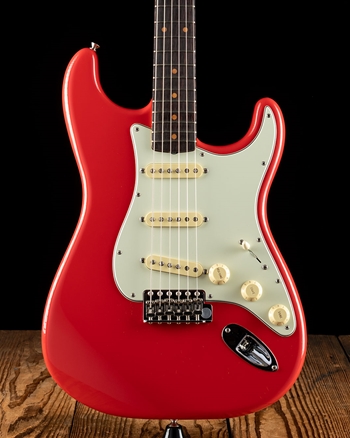 Fender American Vintage II 1961 Stratocaster - Fiesta Red *USED*