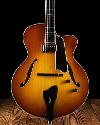 Eastman AR805CE Archtop - Goldburst *USED*
